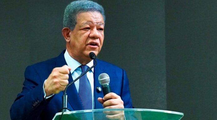 Leonel pide al Gobierno retirar proyecto medidas económicas
