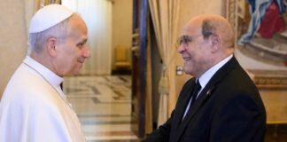 El Papa envía mensaje a Luis Abinader; recibe a ministro RD