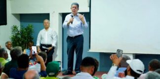 Leonel exige al Gobierno reducir el precio de los combustibles