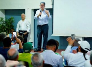 Leonel exige al Gobierno reducir el precio de los combustibles
