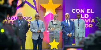 PLD denuncia irregularidades en adquisición zapatos escolares