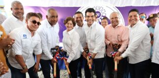 Wellington Arnaud inicia ampliación redes de distribución del acueducto múltiple de Baní, provincia Peravia