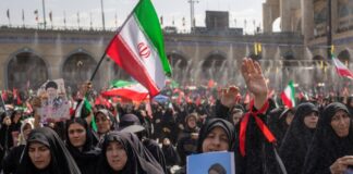 Millones de iraníes despiden restos líder supremo Jamenei