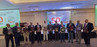 FENACODEP Celebra 50 Aniversario y Reconoce Personalidades