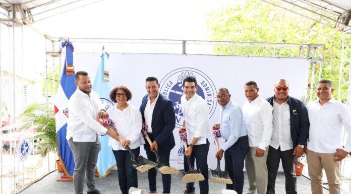 Wellington Arnaud deja iniciados trabajos de segunda etapa ampliación acueducto Amiama Gómez-Las Yayas, provincia Azua
